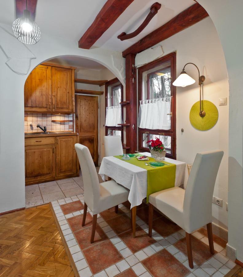 Green Apartment Budapest Exterior photo